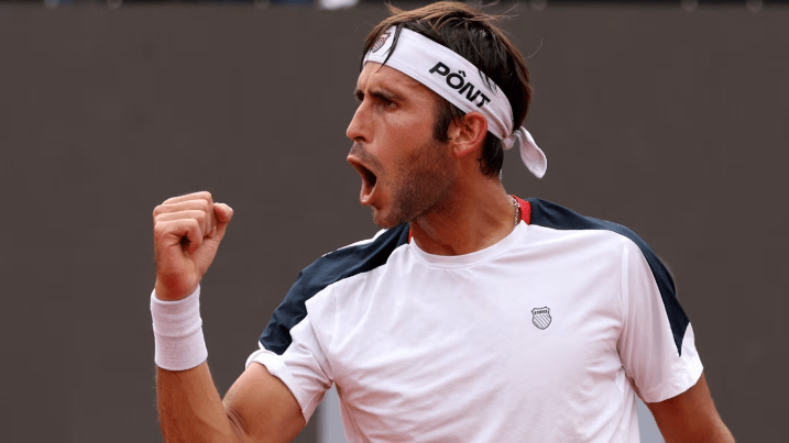 Tomás Etcheverry alcanzó su mejor ranking ATP y superó a Francisco&nbsp;Cerúndolo