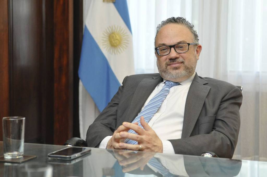 Kulfas advierte sobre las limitaciones del modelo económico de&nbsp;Milei