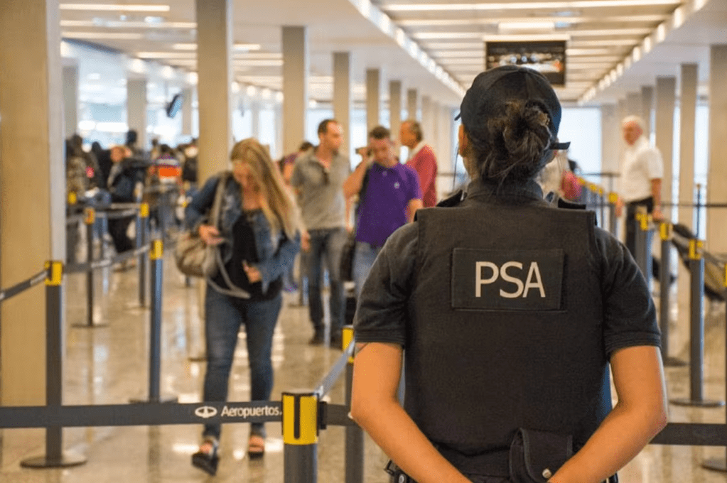 El Gobierno actualizó el protocolo para prevenir la trata de personas en los&nbsp;aeropuertos