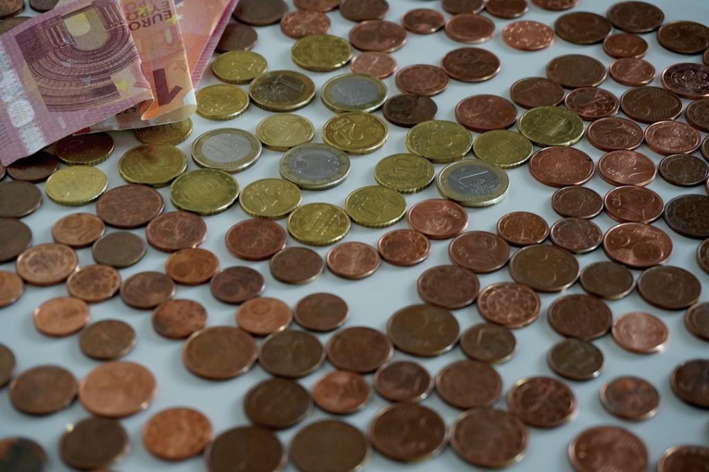 Melconian alerta sobre crisis económica que afecta a&nbsp;millones